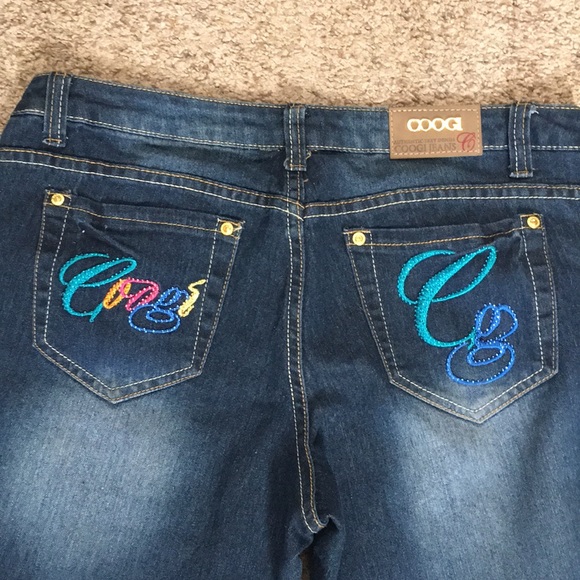 Coogi Capris (Size 11/12) - Picture 4 of 4